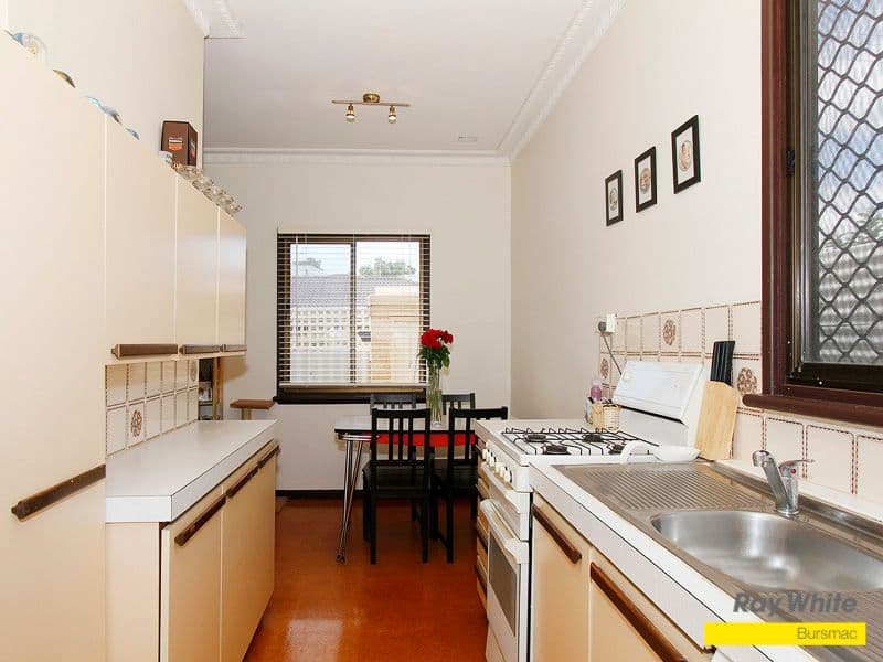 38a Morris Road, INNALOO WA 6018, Innaloo - Thumbnail 4
