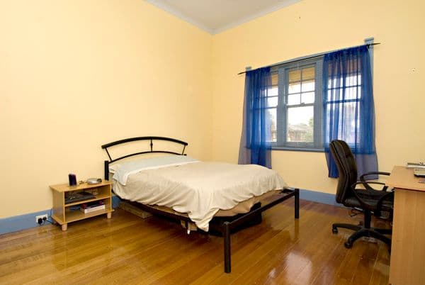 79 Barton Street, RESERVOIR VIC 3073, Reservoir - Thumbnail 2