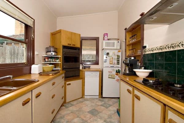 79 Barton Street, RESERVOIR VIC 3073, Reservoir - Thumbnail 6