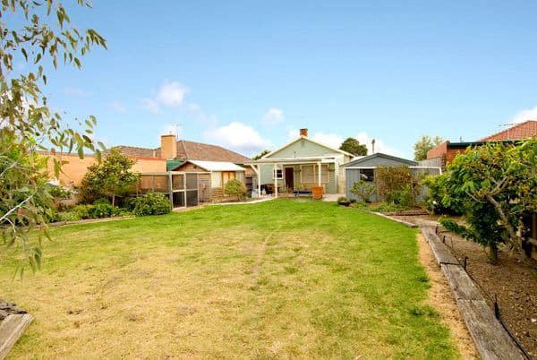 79 Barton Street, RESERVOIR VIC 3073, Reservoir - Thumbnail 7