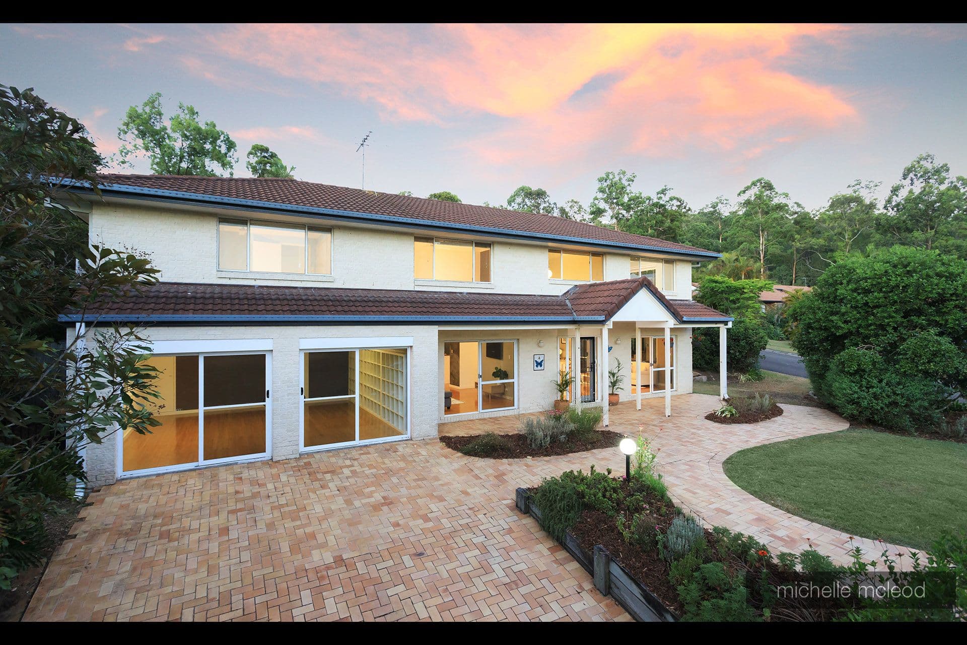 4 Ringway Place, Chapel Hill QLD 4069, Chapel Hill - Thumbnail 2