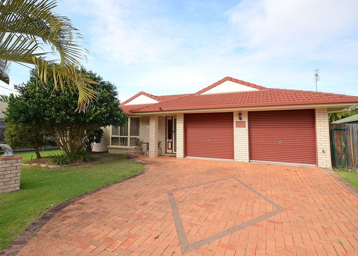129 Colyton Street, Torquay QLD 4655, Torquay - Image 1