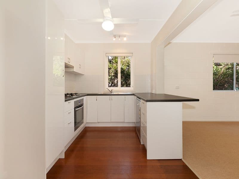 3 Frank Street, GRACEVILLE QLD 4075, Graceville - Thumbnail 2