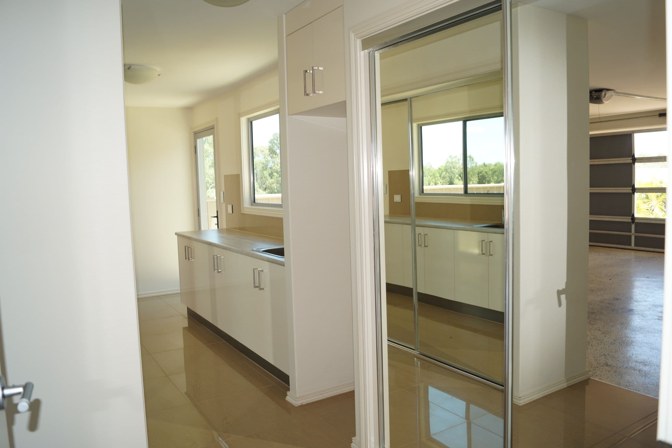 53 Lakeside Drive, Emerald QLD 4720, Emerald - Thumbnail 7