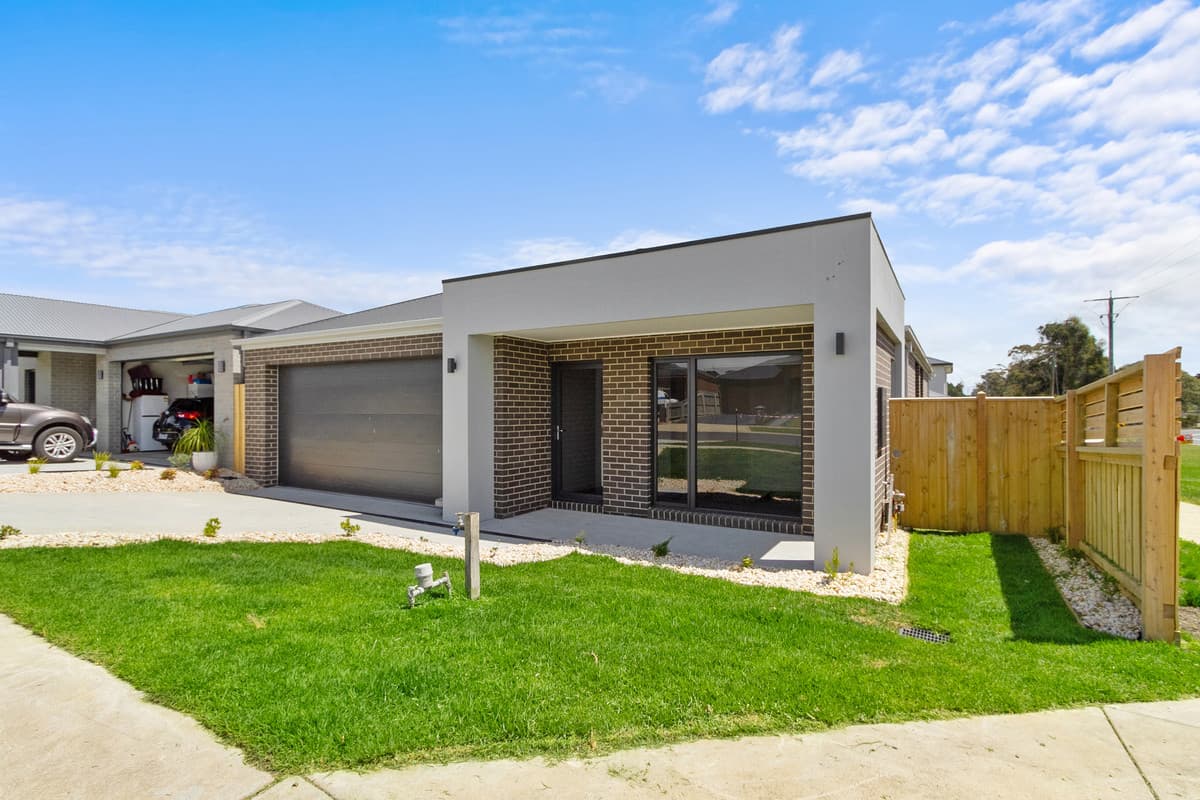 1 / 53 McNulty Drive, Traralgon VIC 3844, Traralgon - Thumbnail 3