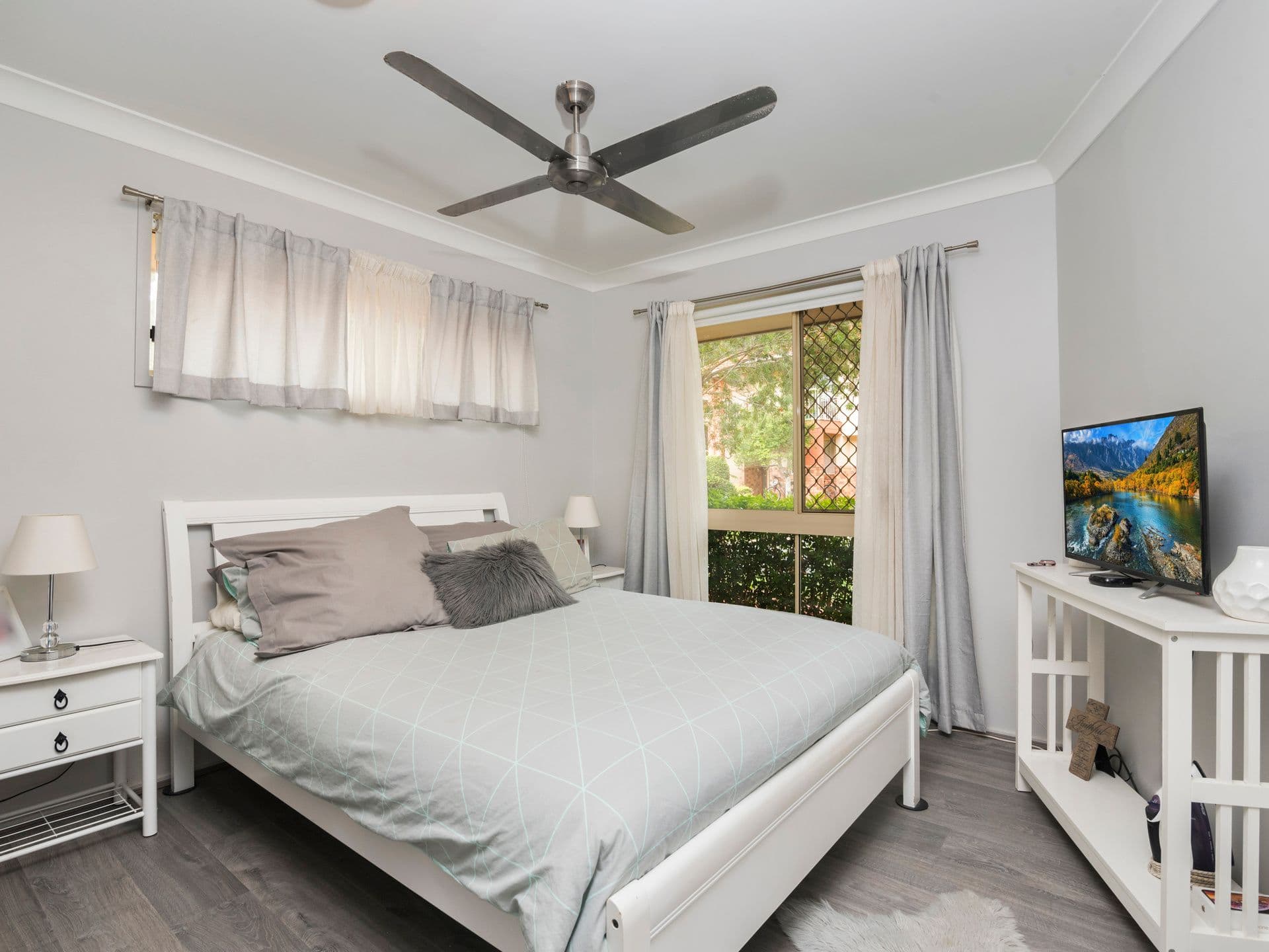 232 Guineas Creek Road, Elanora QLD 4221, Elanora - Thumbnail 6