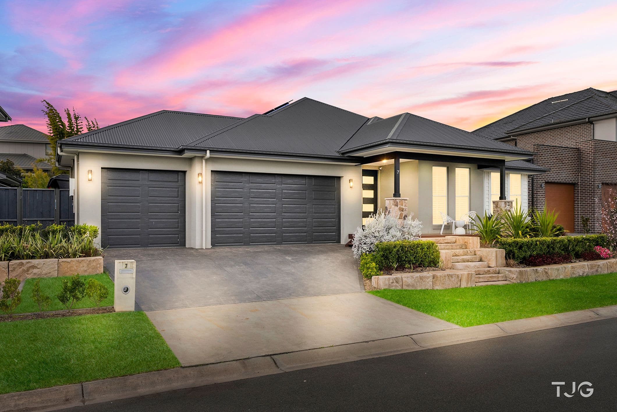 7 Siltstone Street (The Gables), Box Hill NSW 2765, Box Hill - Thumbnail 2