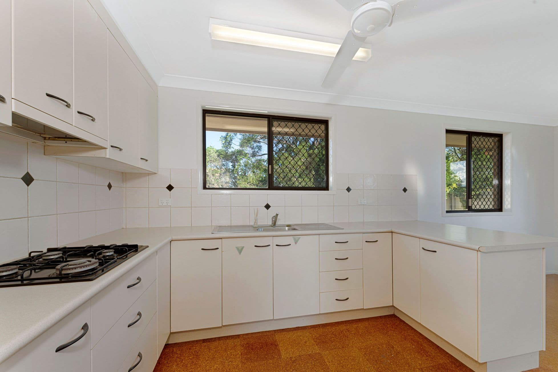 2 Lutz Court, Avenell Heights QLD 4670, Avenell Heights - Thumbnail 6