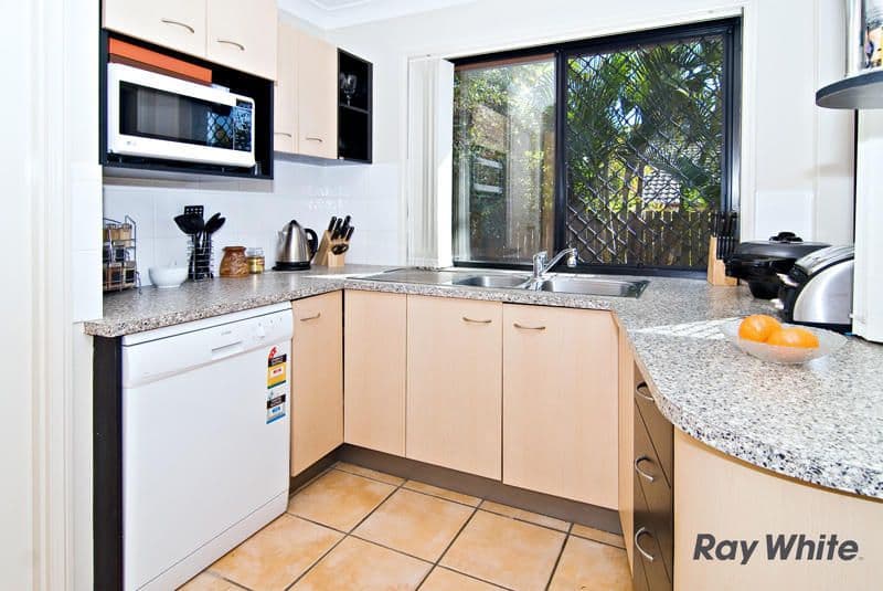  8 Bermingham Street, ALDERLEY QLD 4051, Alderley - Thumbnail 7