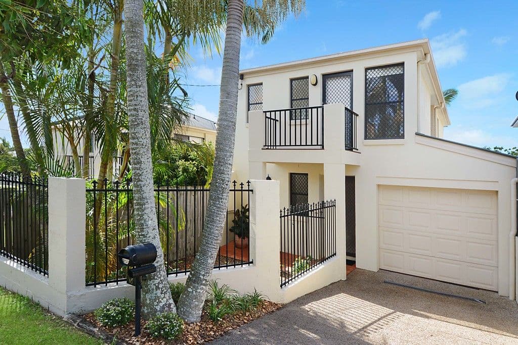 16 Hamley Street, Wooloowin QLD 4030, Wooloowin - Image 1