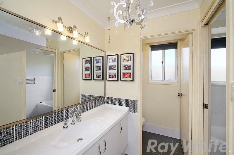 1 Christine Avenue, Budgewoi NSW 2262, Budgewoi - Thumbnail 7