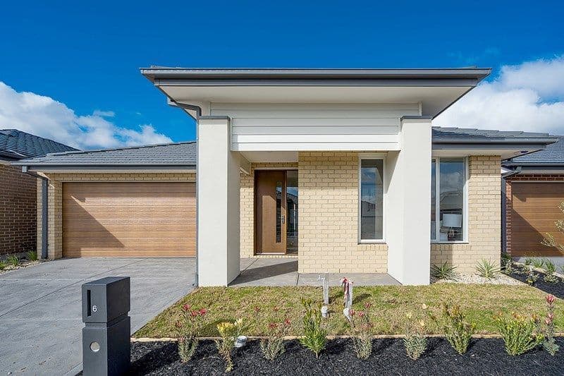 10 Frangipani Way, Mickleham VIC 3064, Mickleham - Image 1