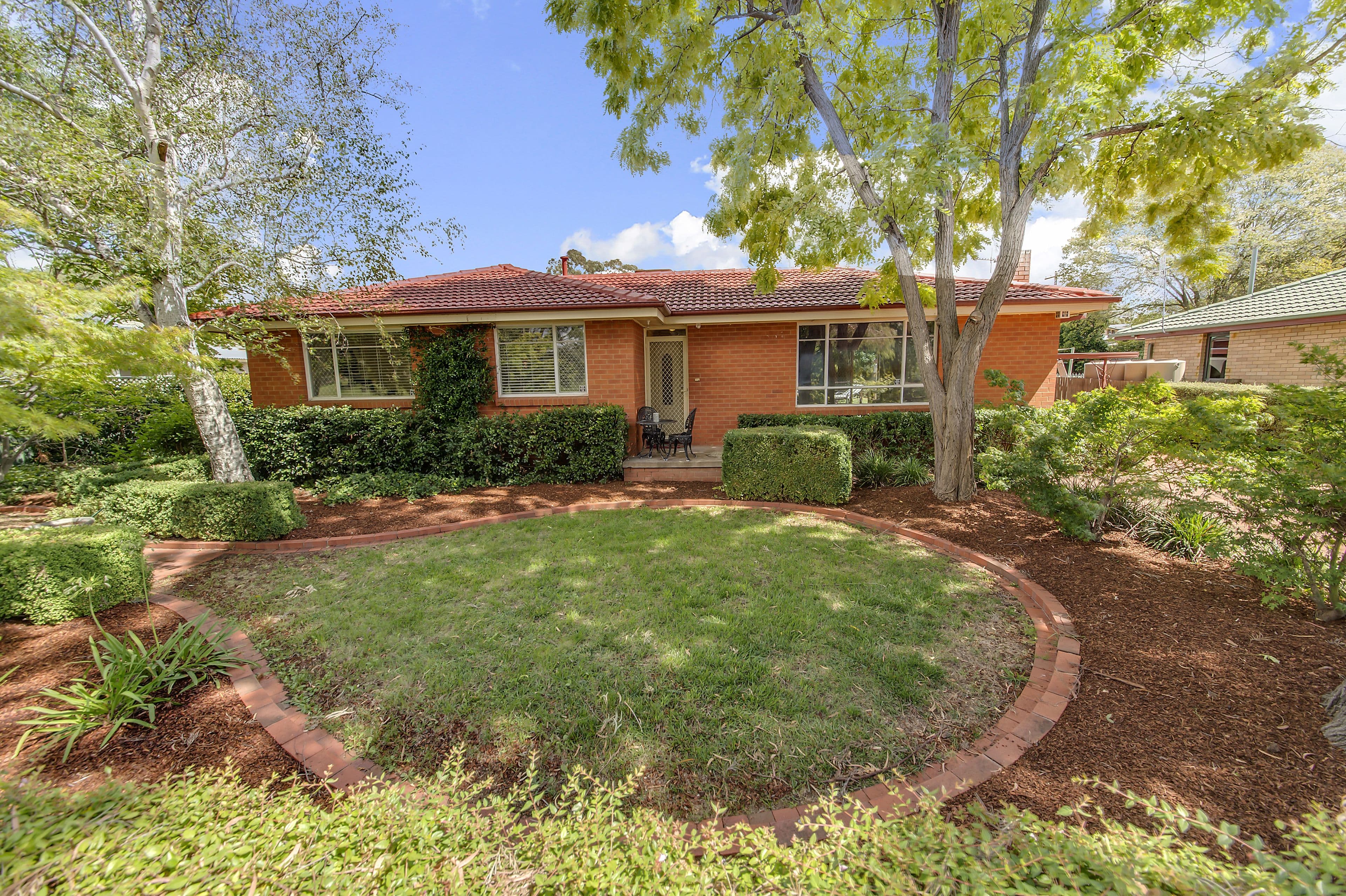 8 Halford Crescent, Page ACT 2614, Page - Image 1