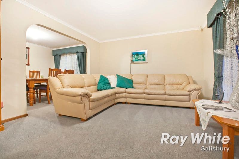 33 Jemalong Crescent, ROSEWORTHY SA 5371, Roseworthy - Thumbnail 2