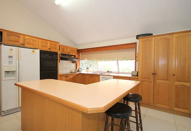 15 Linda Avenue, BASS HILL NSW 2197, Bass Hill - Thumbnail 4