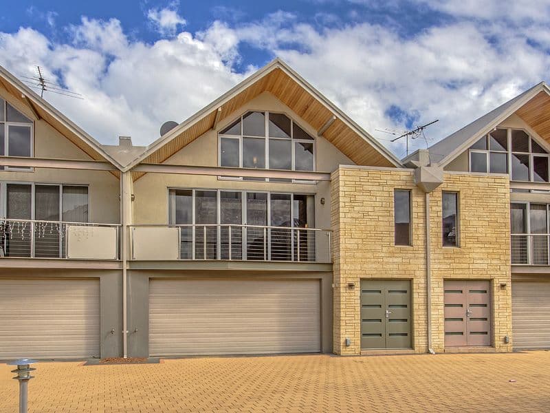 61 Jecks Street, ROCKINGHAM WA 6168, Rockingham - Image 1