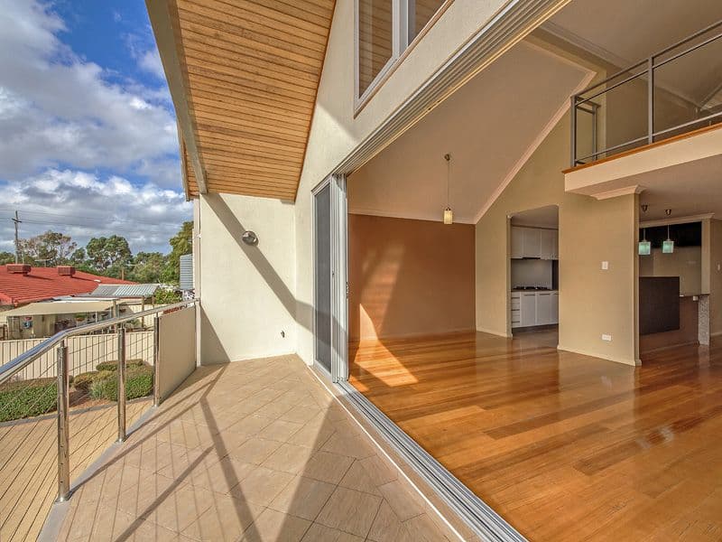 61 Jecks Street, ROCKINGHAM WA 6168, Rockingham - Thumbnail 2