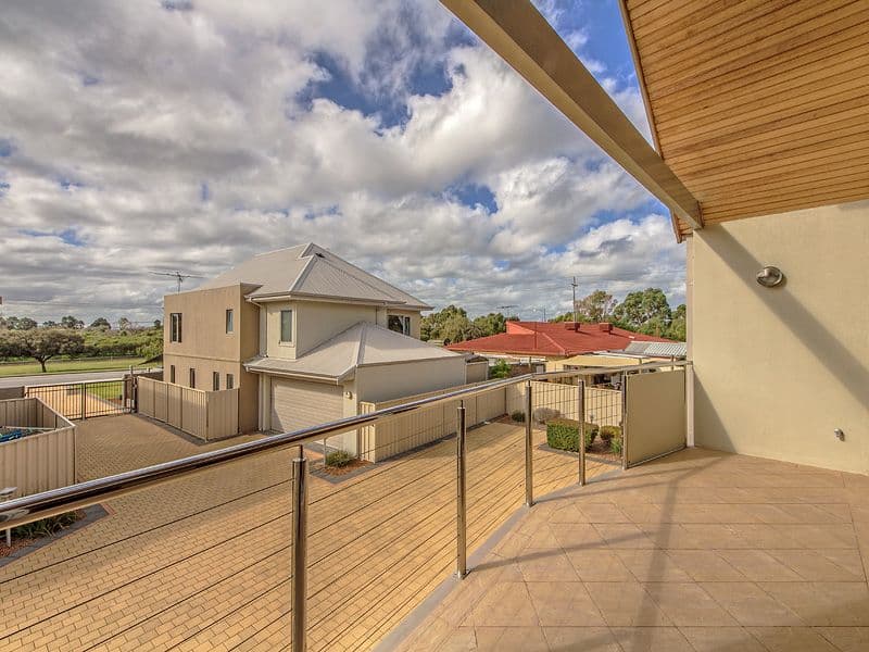 61 Jecks Street, ROCKINGHAM WA 6168, Rockingham - Thumbnail 3