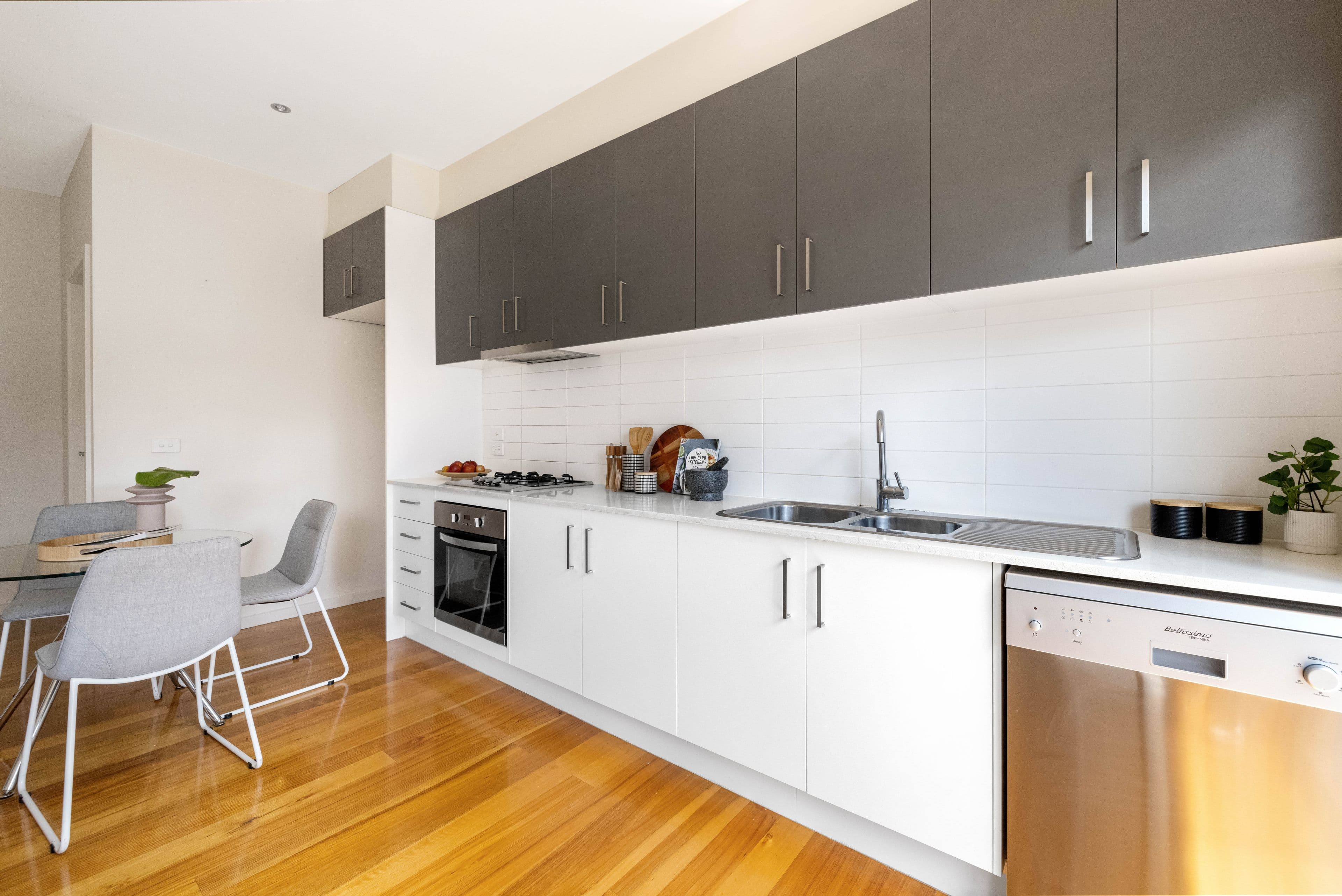 54-56 Justin Avenue, Glenroy VIC 3046, Glenroy - Thumbnail 3