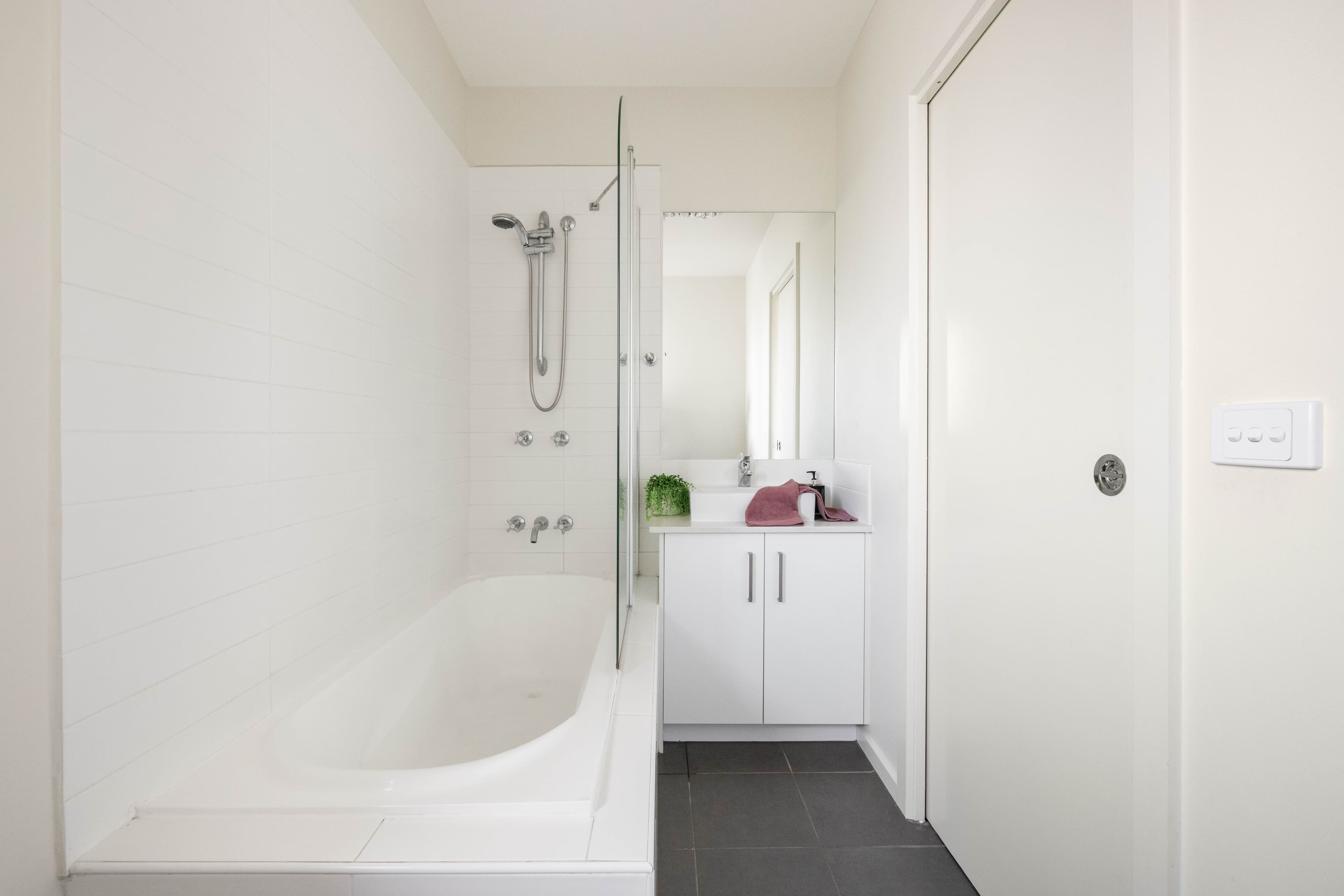 54-56 Justin Avenue, Glenroy VIC 3046, Glenroy - Thumbnail 7