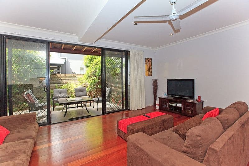 16 Park Street, HAWTHORNE QLD 4171, Hawthorne - Thumbnail 3