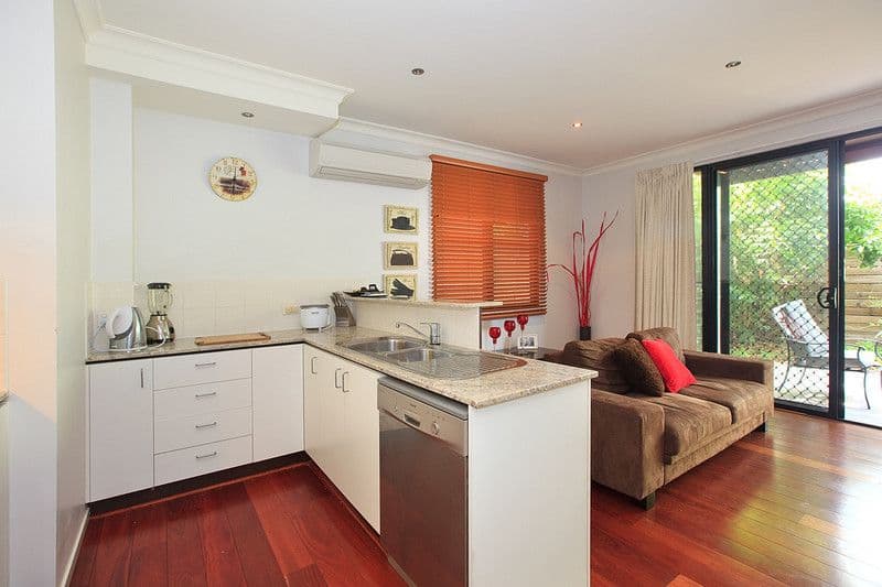 16 Park Street, HAWTHORNE QLD 4171, Hawthorne - Thumbnail 6