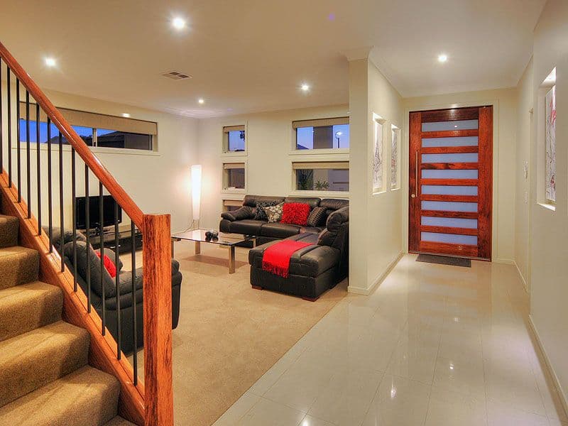 68 Rowland Avenue, WAKERLEY QLD 4154, Wakerley - Thumbnail 3