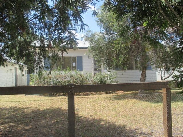 37 Tooloon Street, Coonamble - Thumbnail 3