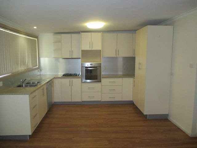 37 Tooloon Street, Coonamble - Thumbnail 4