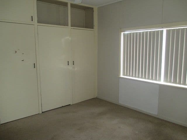 37 Tooloon Street, Coonamble - Thumbnail 8