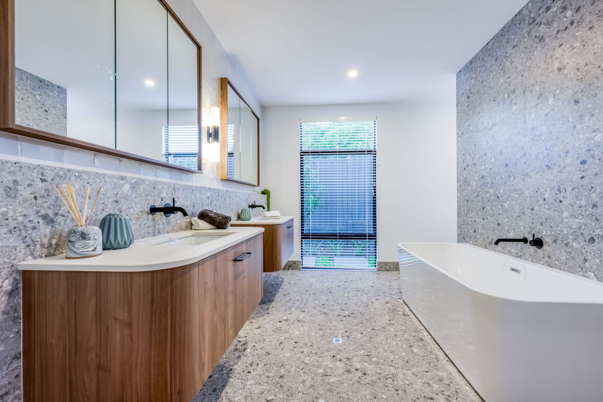 29B Farina Drive, Yokine WA 6060, Yokine - Thumbnail 3