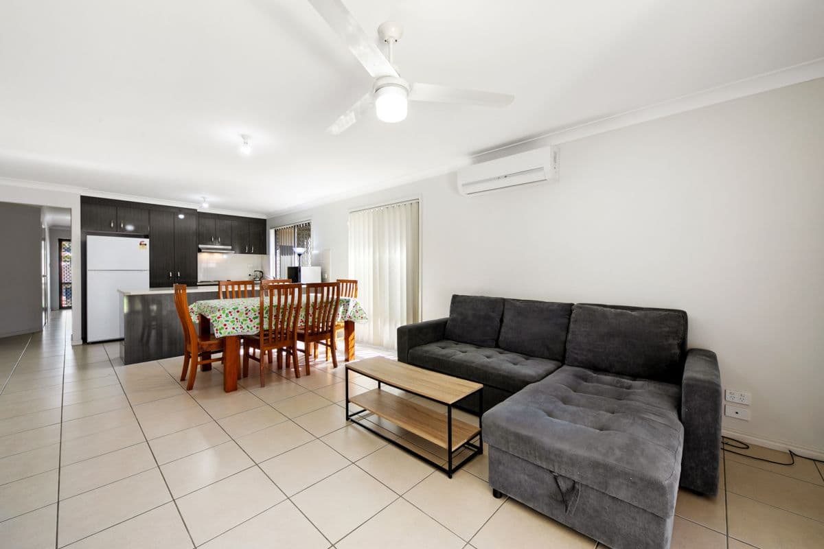21 Caraway Street, Springfield Lakes QLD 4300, Springfield Lakes - Thumbnail 3