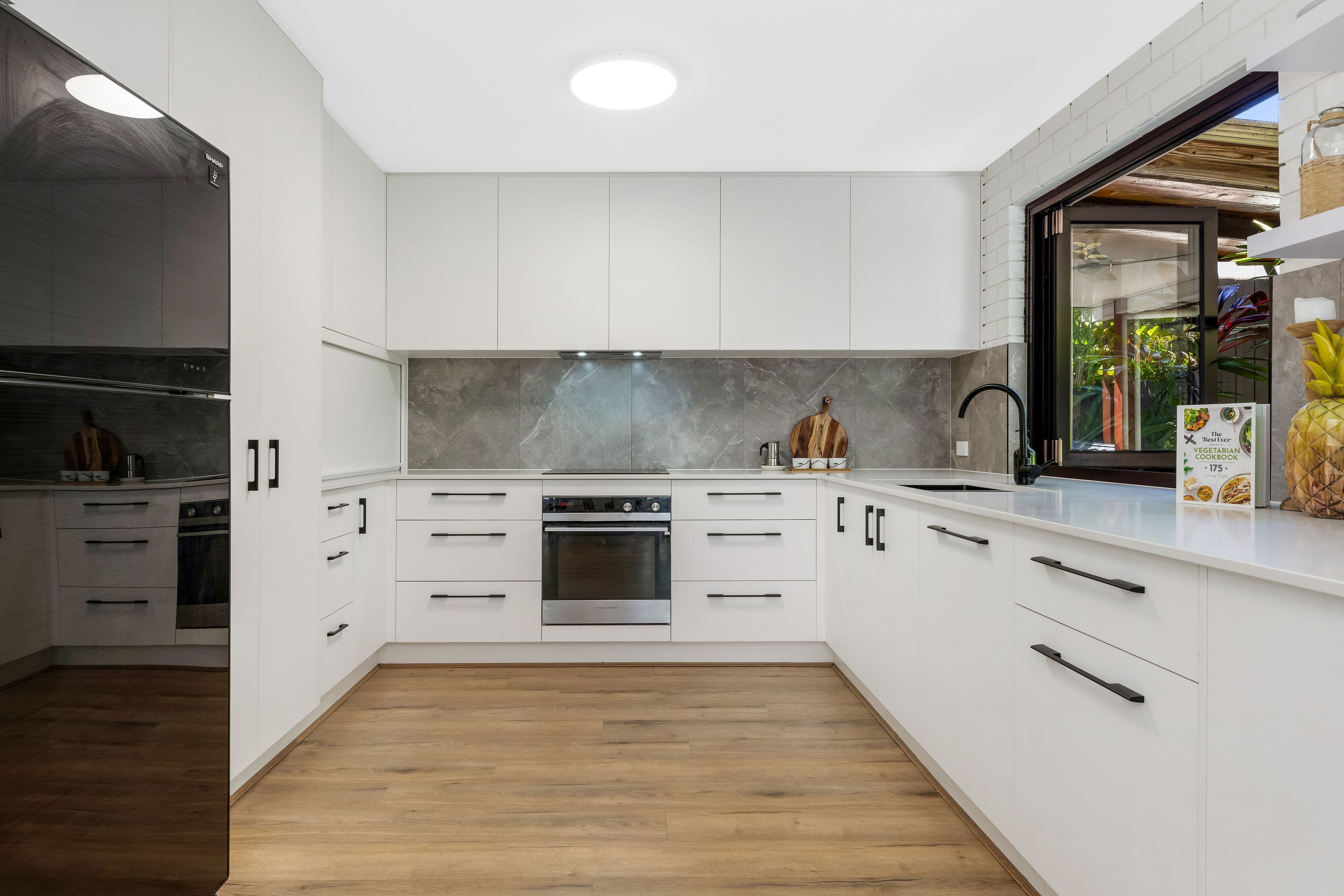 46 Lawrence Street, Mooloolaba QLD 4557, Mooloolaba - Thumbnail 4