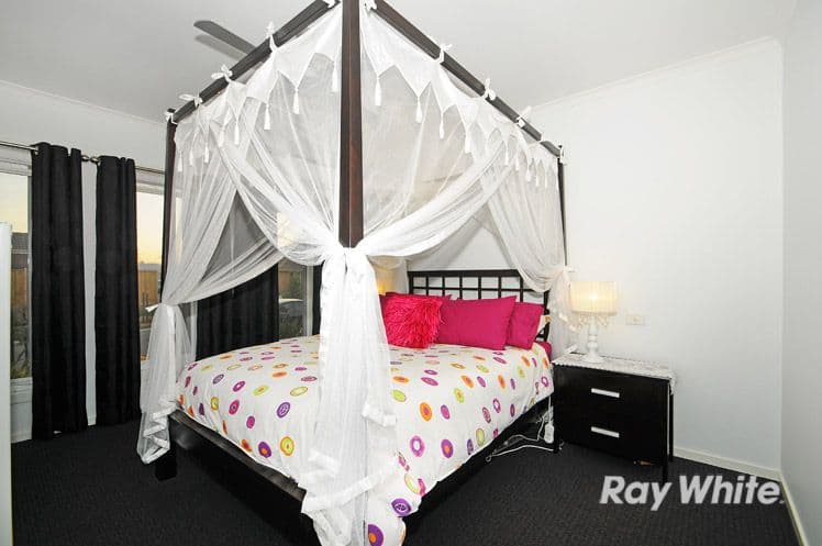 59 Linden Tree Way, Cranbourne North VIC 3977, Cranbourne North - Thumbnail 7