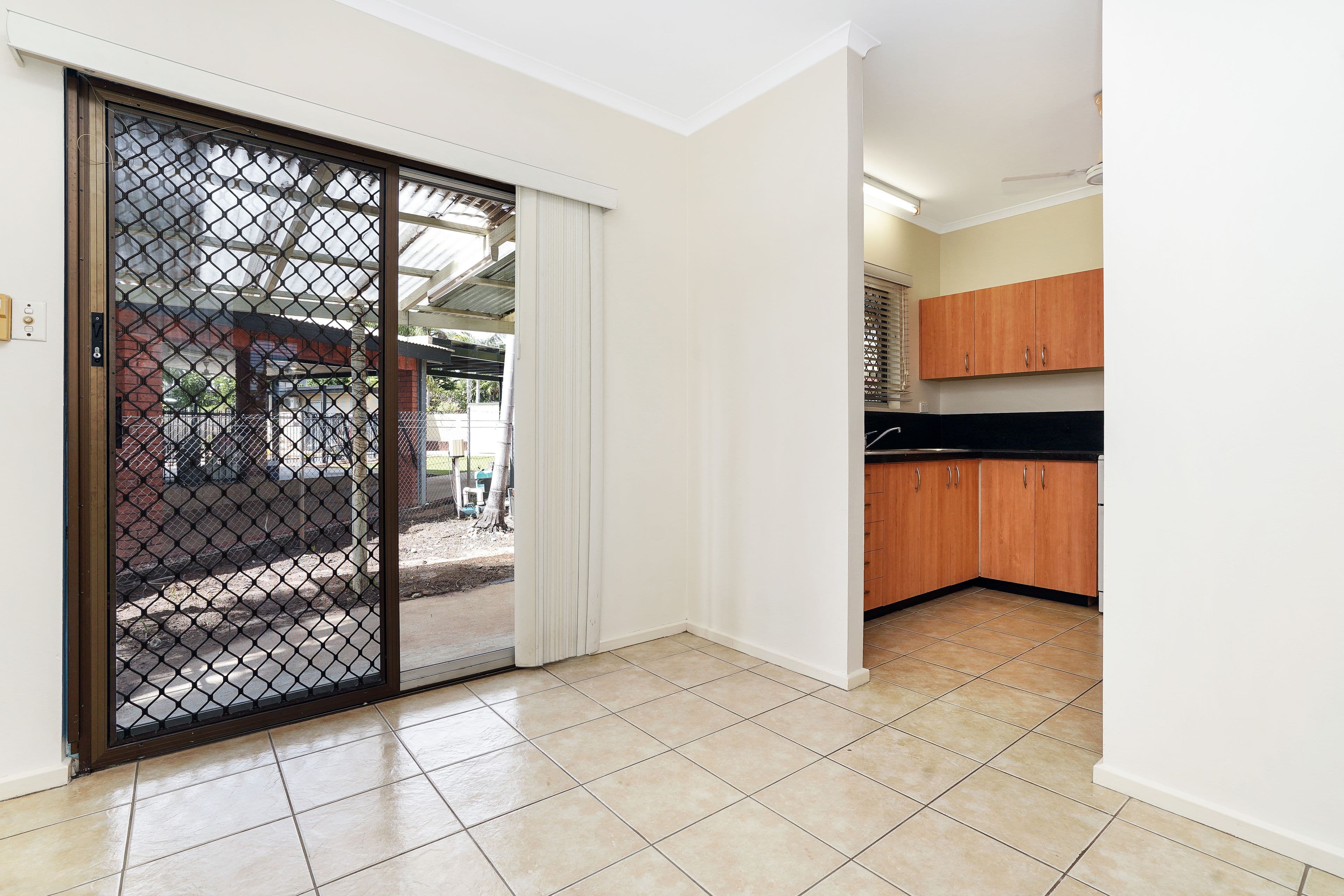 16 Koolinda Crescent, Karama NT 0812, Karama - Thumbnail 4