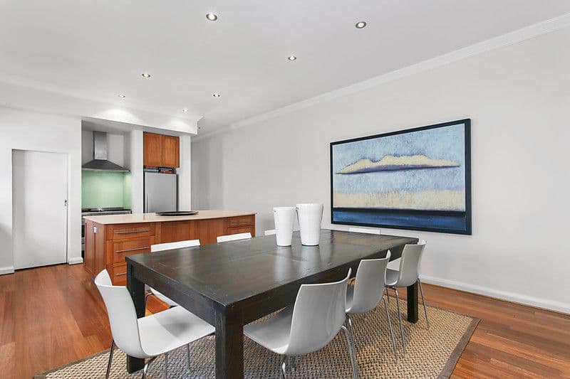 30 Glenayr Avenue, NORTH BONDI NSW 2026, North Bondi - Thumbnail 2