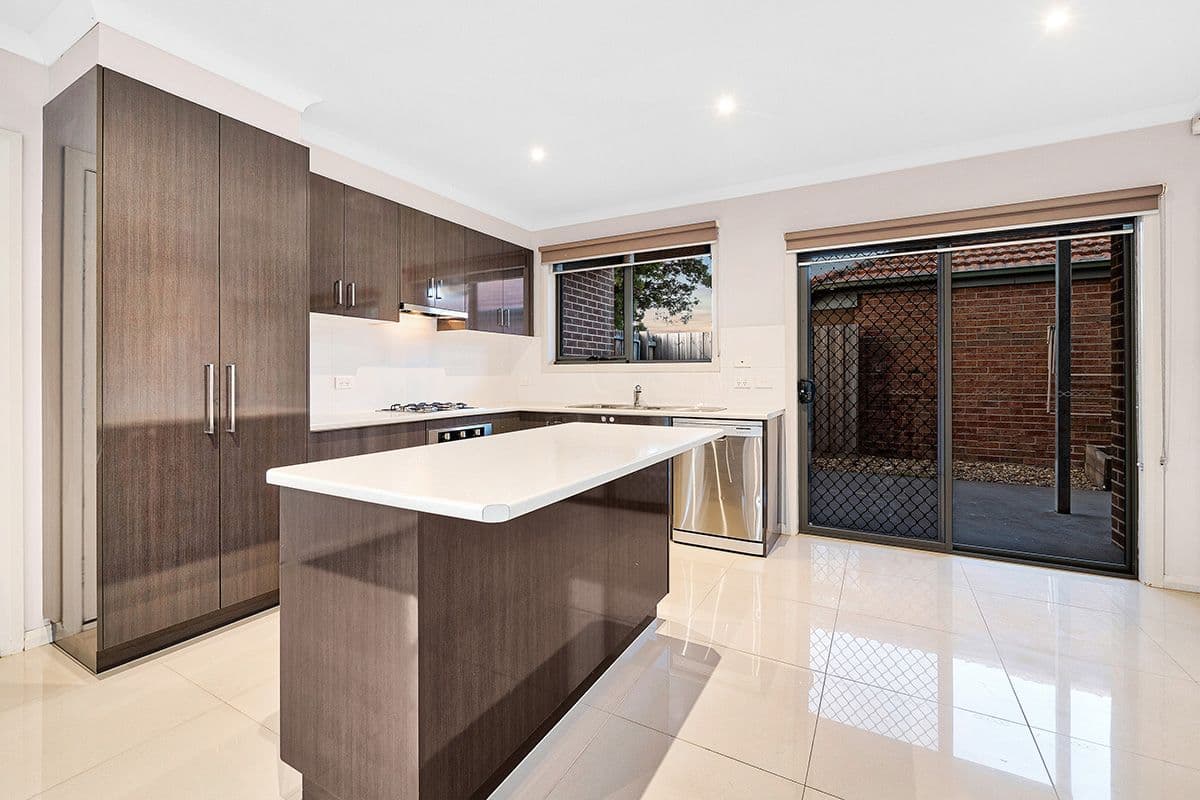 36 Codrington Street, Cranbourne VIC 3977, Cranbourne - Thumbnail 4