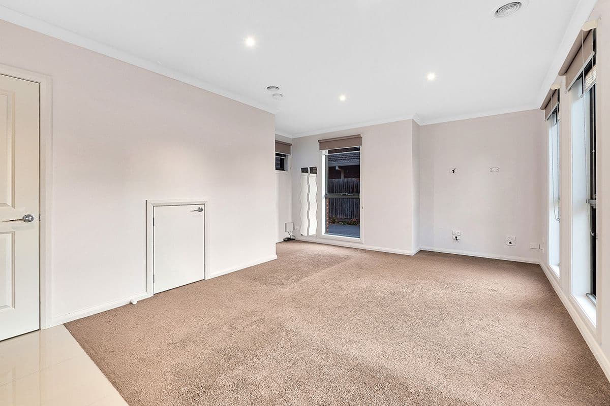 36 Codrington Street, Cranbourne VIC 3977, Cranbourne - Thumbnail 7
