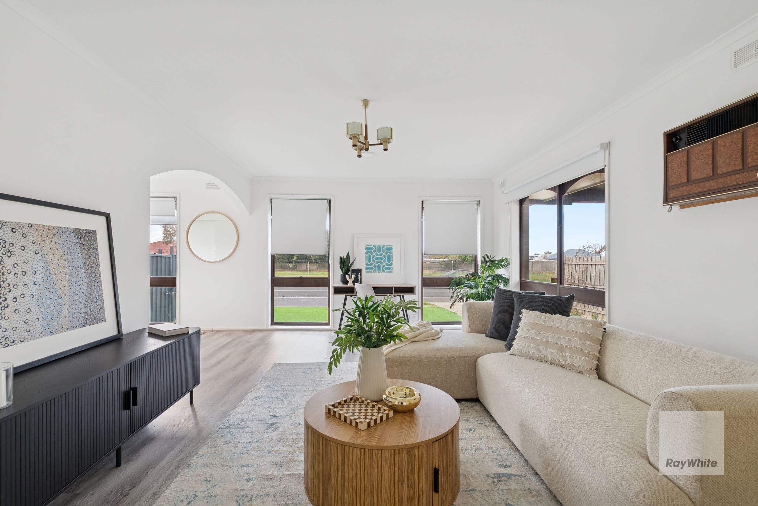 32 Tarneit Road, Werribee VIC 3030, Werribee - Thumbnail 4