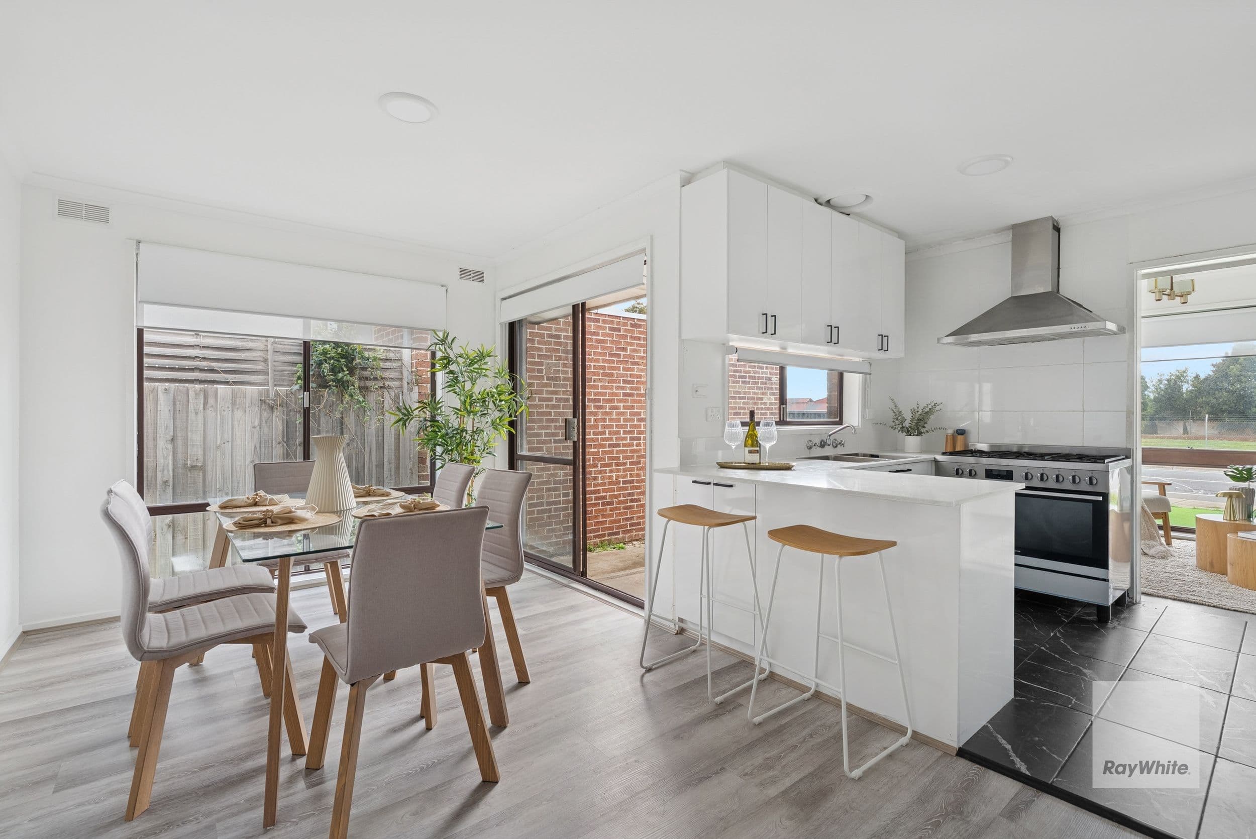 32 Tarneit Road, Werribee VIC 3030, Werribee - Thumbnail 6