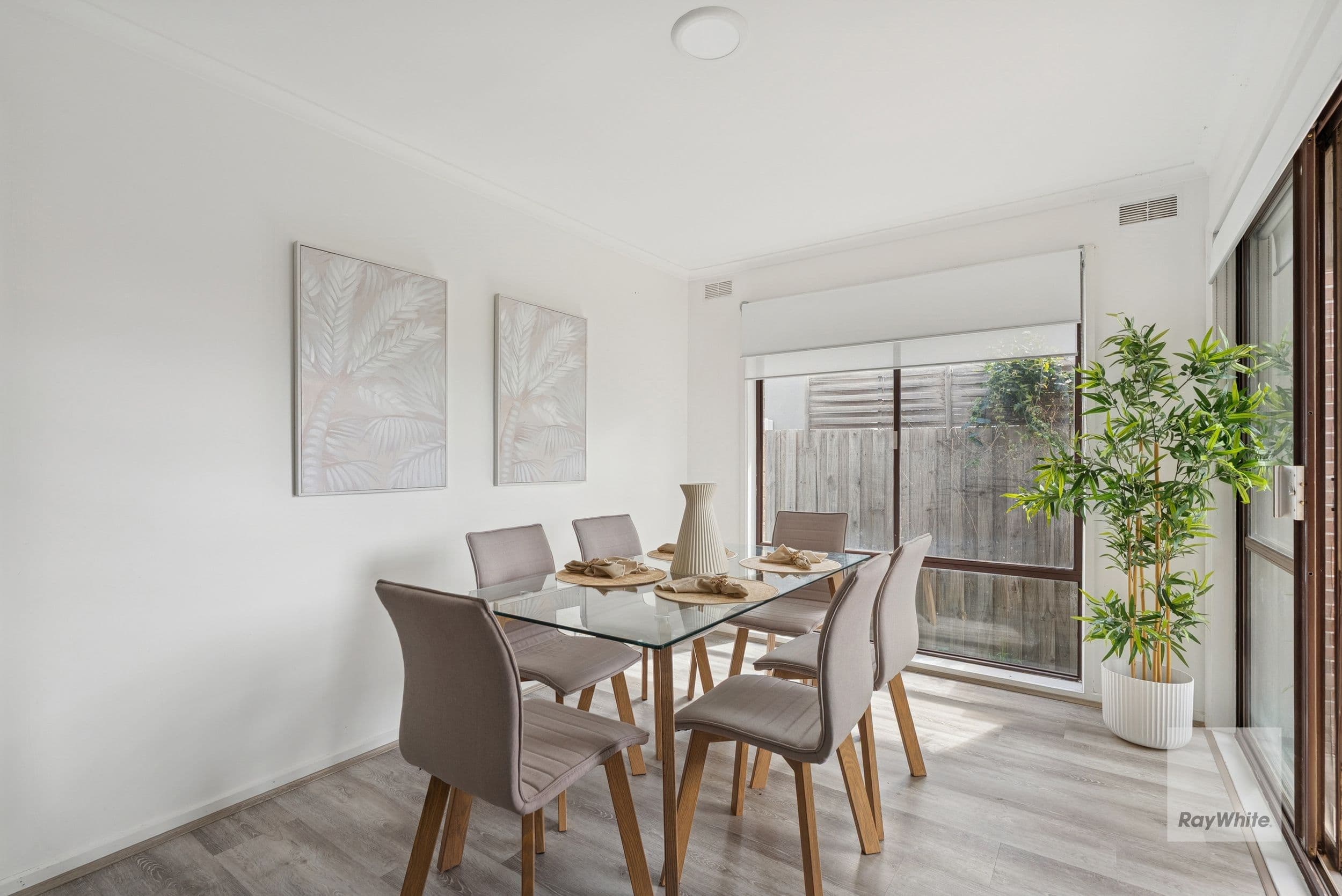 32 Tarneit Road, Werribee VIC 3030, Werribee - Thumbnail 8