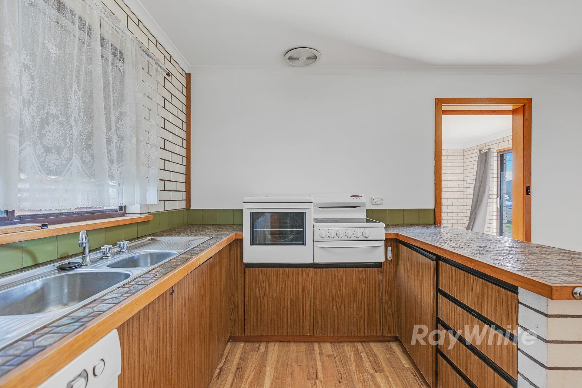 63 Queen Street, Rochester VIC 3561, Rochester - Thumbnail 7