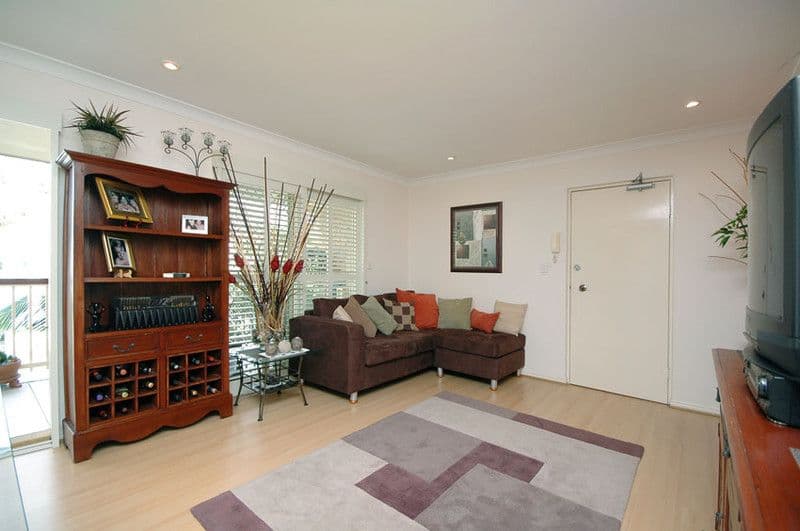 32 Weston Street, COORPAROO QLD 4151, Coorparoo - Image 1