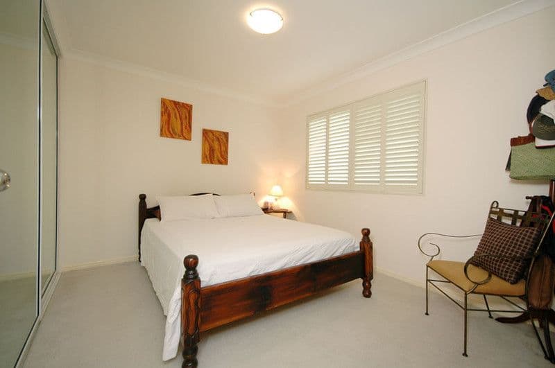 32 Weston Street, COORPAROO QLD 4151, Coorparoo - Thumbnail 6