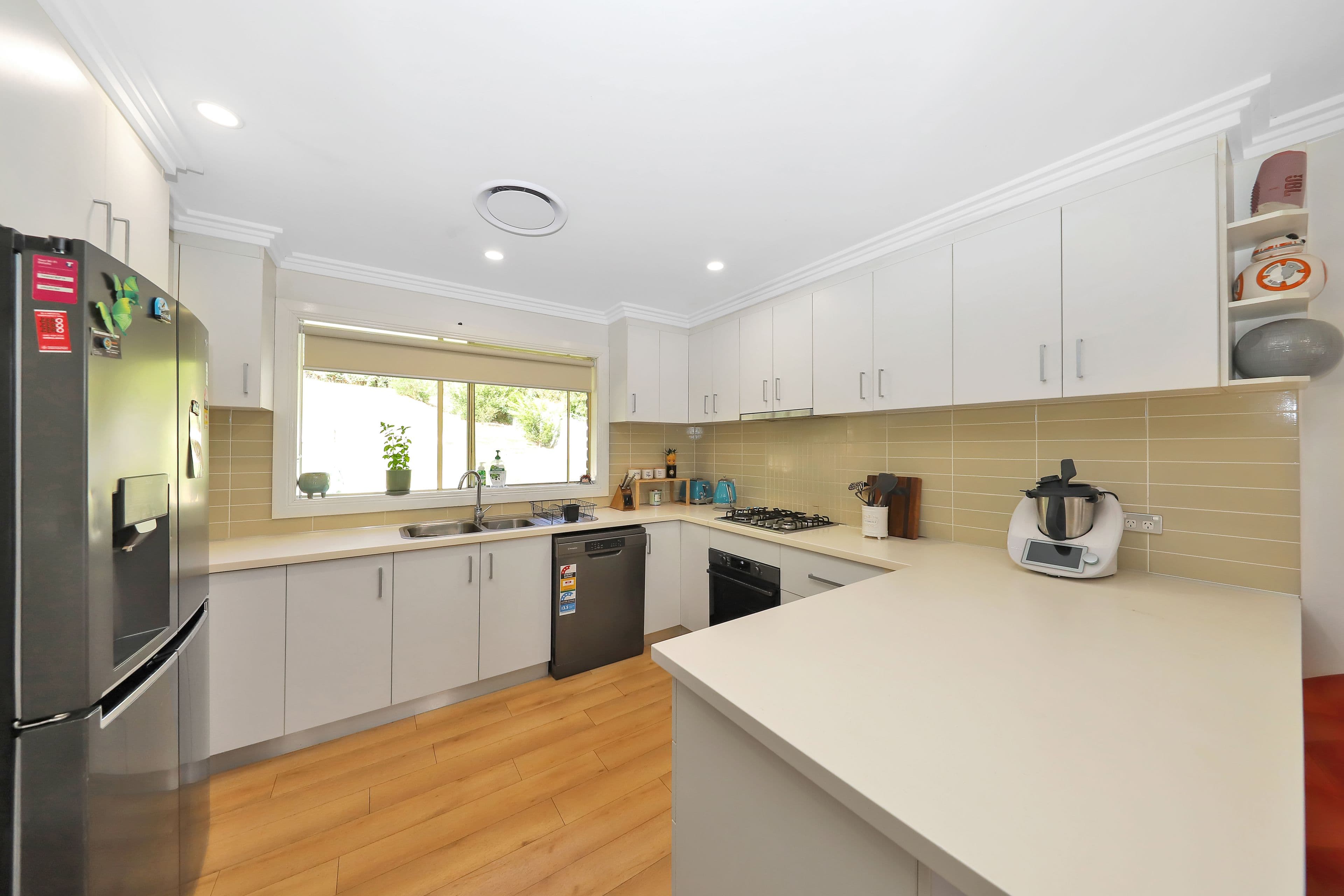 10 Eurabbie Street, Batlow NSW 2730, Batlow - Thumbnail 4