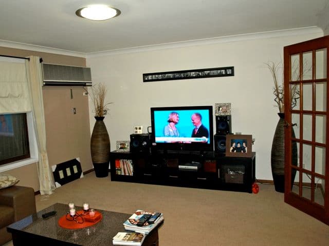 4 Davidson Place, CARRARA QLD 4211, Carrara - Thumbnail 4