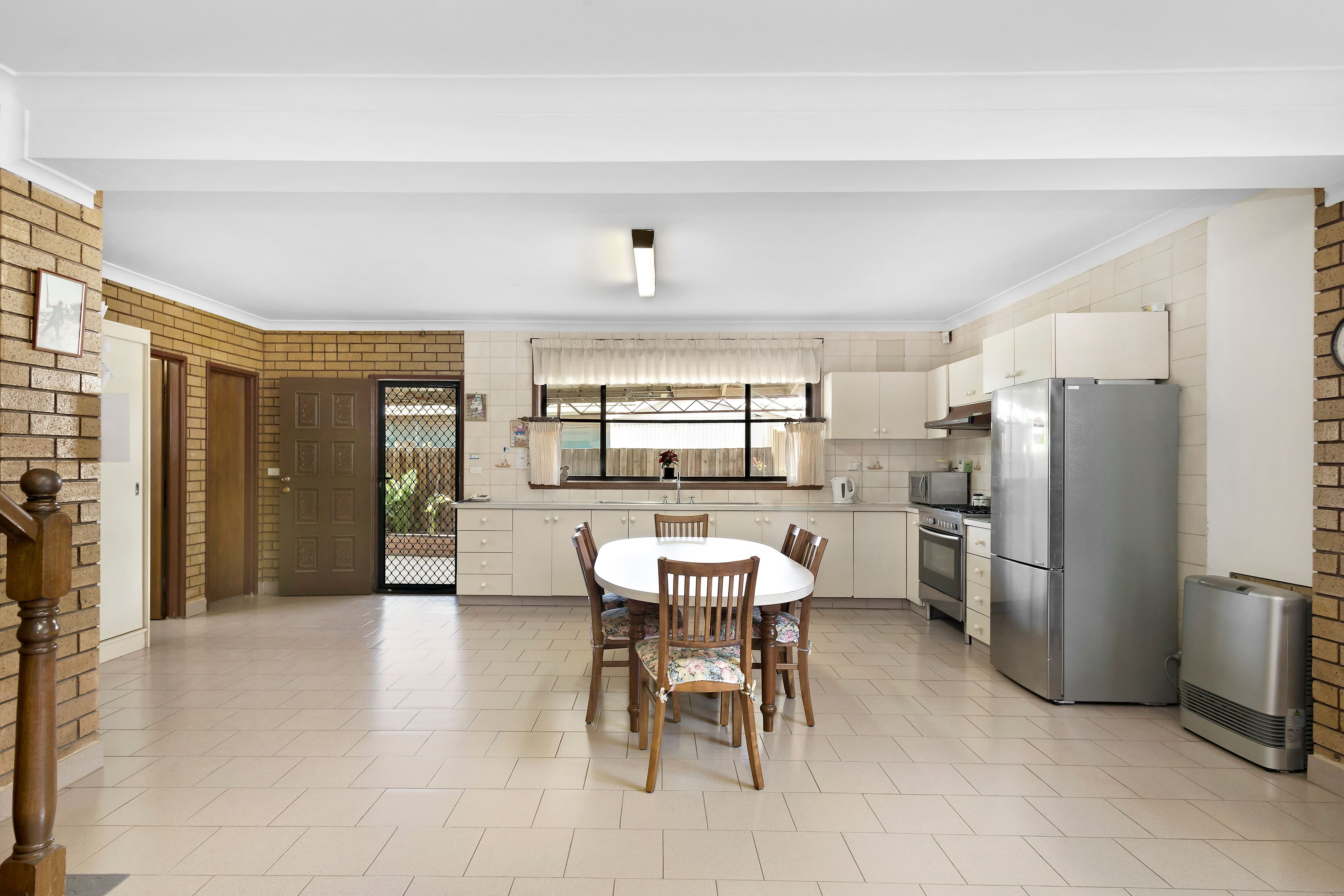 23 Glenburn Street, Thomastown VIC 3074, Thomastown - Thumbnail 2