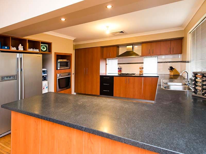 10 Dublin Lane, CANNING VALE WA 6155, Canning Vale - Thumbnail 3