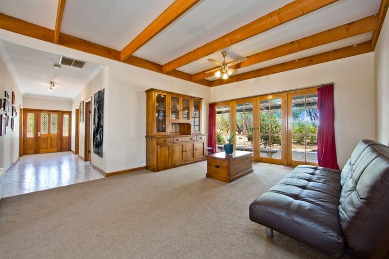 112 Gawler Road, LEWISTON SA 5501, Lewiston - Thumbnail 4
