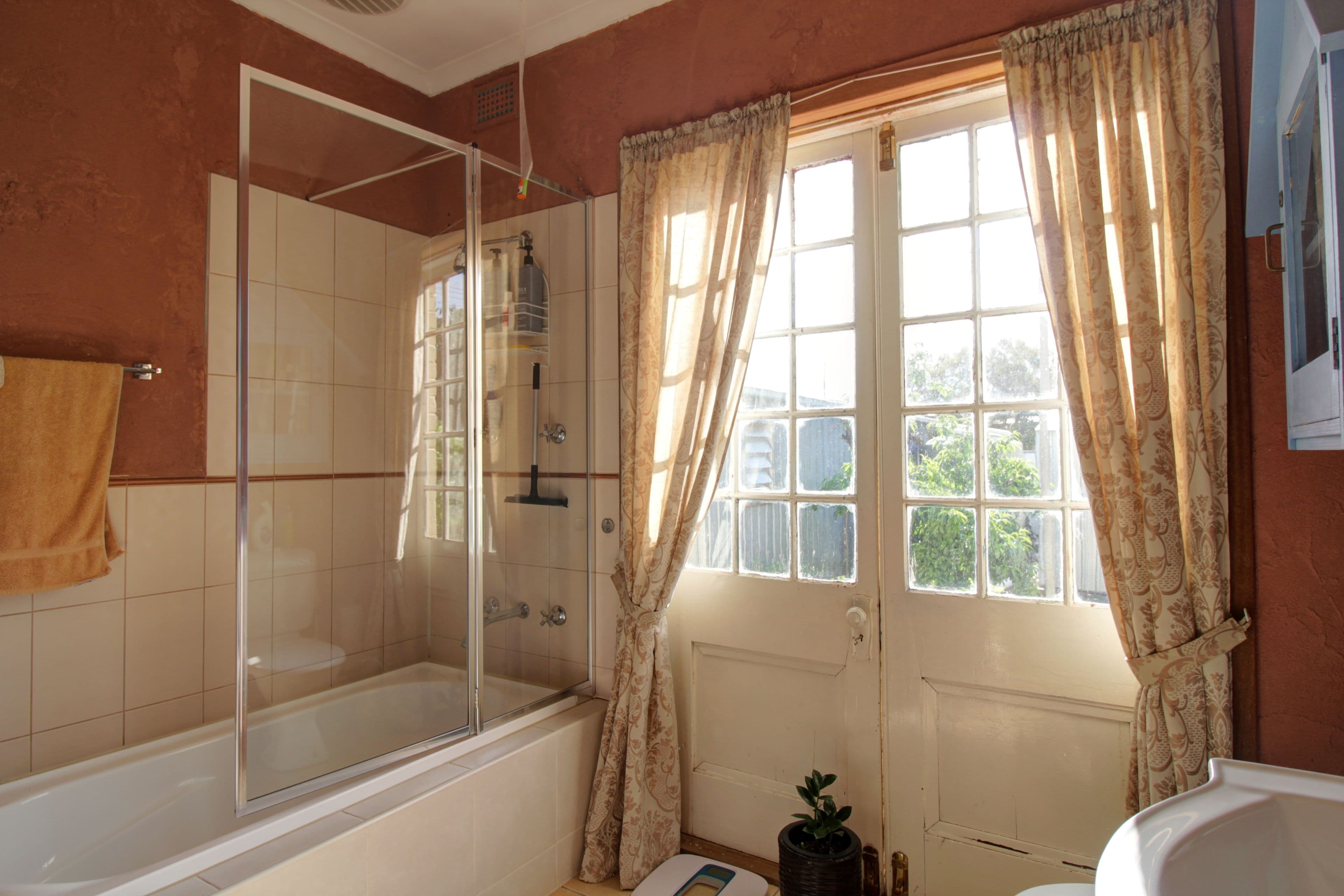 13 Streeter Avenue, Glossop SA 5344, Glossop - Thumbnail 4